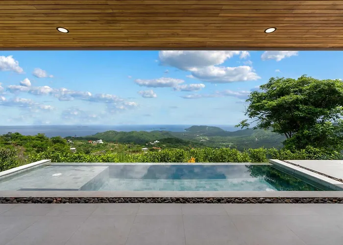Holiday home Mountainside With Modern Design Sweeping Ocean Views & Private Swimming Pool
